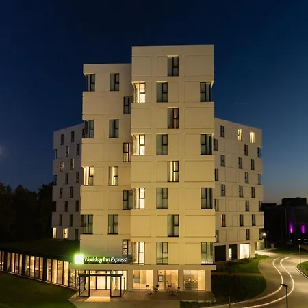 Holiday Inn Express Brussels - Airport By Ihg-3